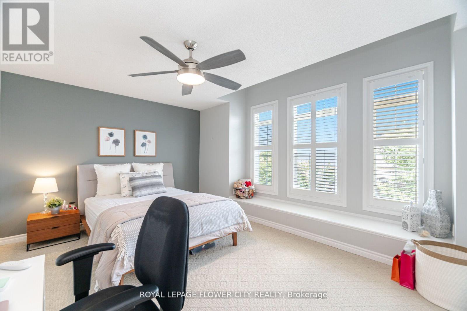 Photo 34 of 51 Mountain Ridge Road, Brampton ON