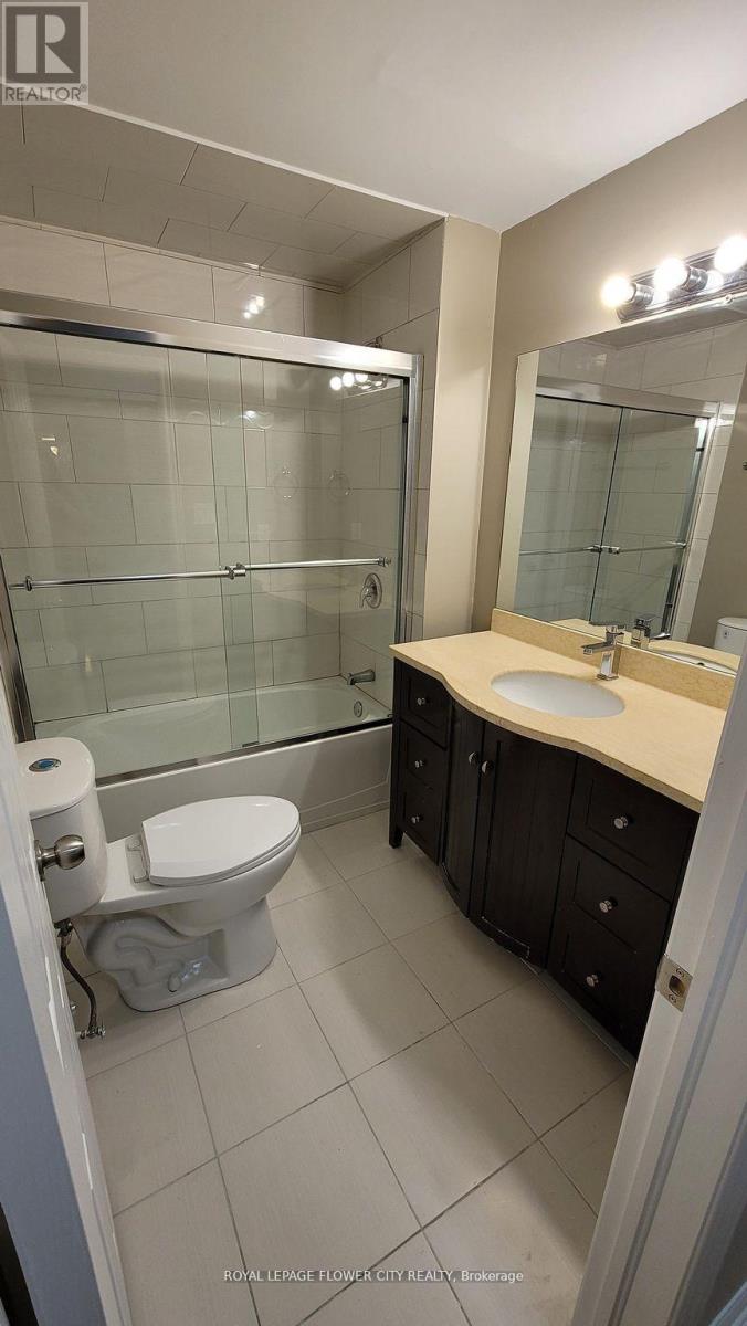 Photo 44 of 51 Mountain Ridge Road, Brampton ON
