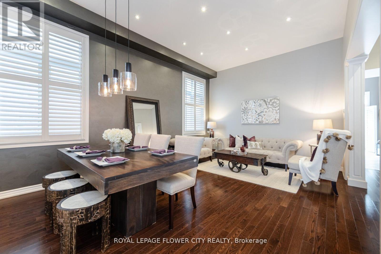 Photo 8 of 51 Mountain Ridge Road, Brampton ON