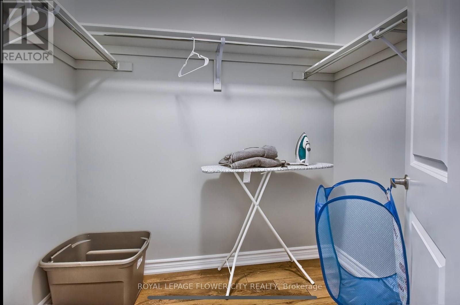 Photo 14 of 77 French Park Circle, Brampton ON