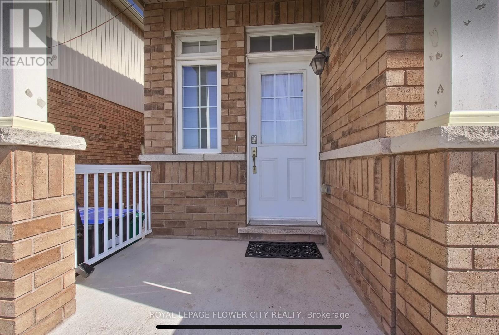 Photo 1 of 77 French Park Circle, Brampton ON