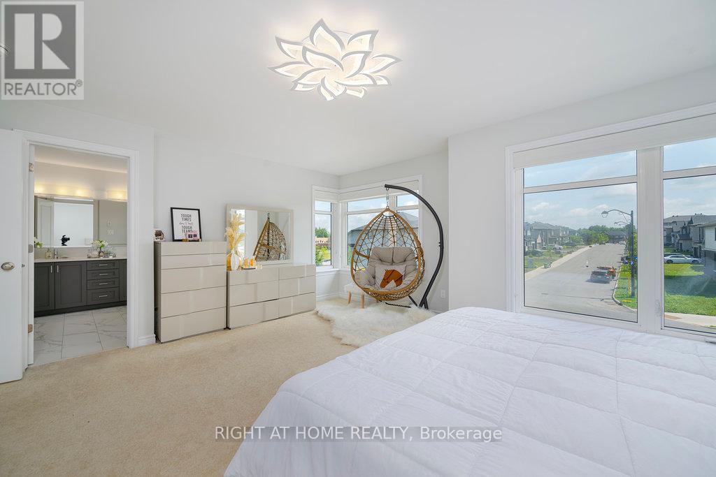 Photo 5 of 4512 Kelly Farm Drive, Ottawa ON