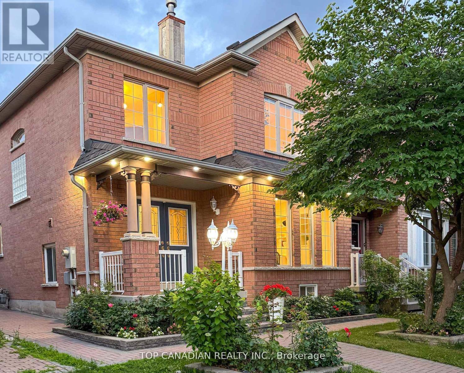 Photo 15 of 5827 Rainberry Drive, Mississauga ON