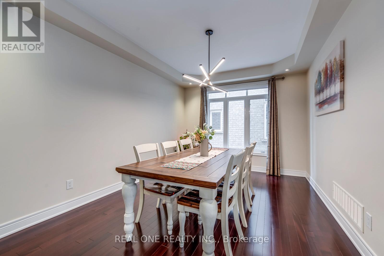 Photo 44 of 2336 Thruxton Drive, Oakville ON