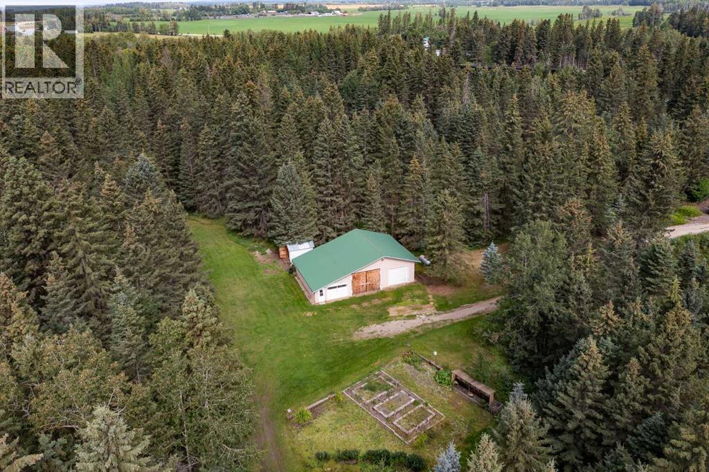 Photo 36 of 126 4th Street, Leslieville AB