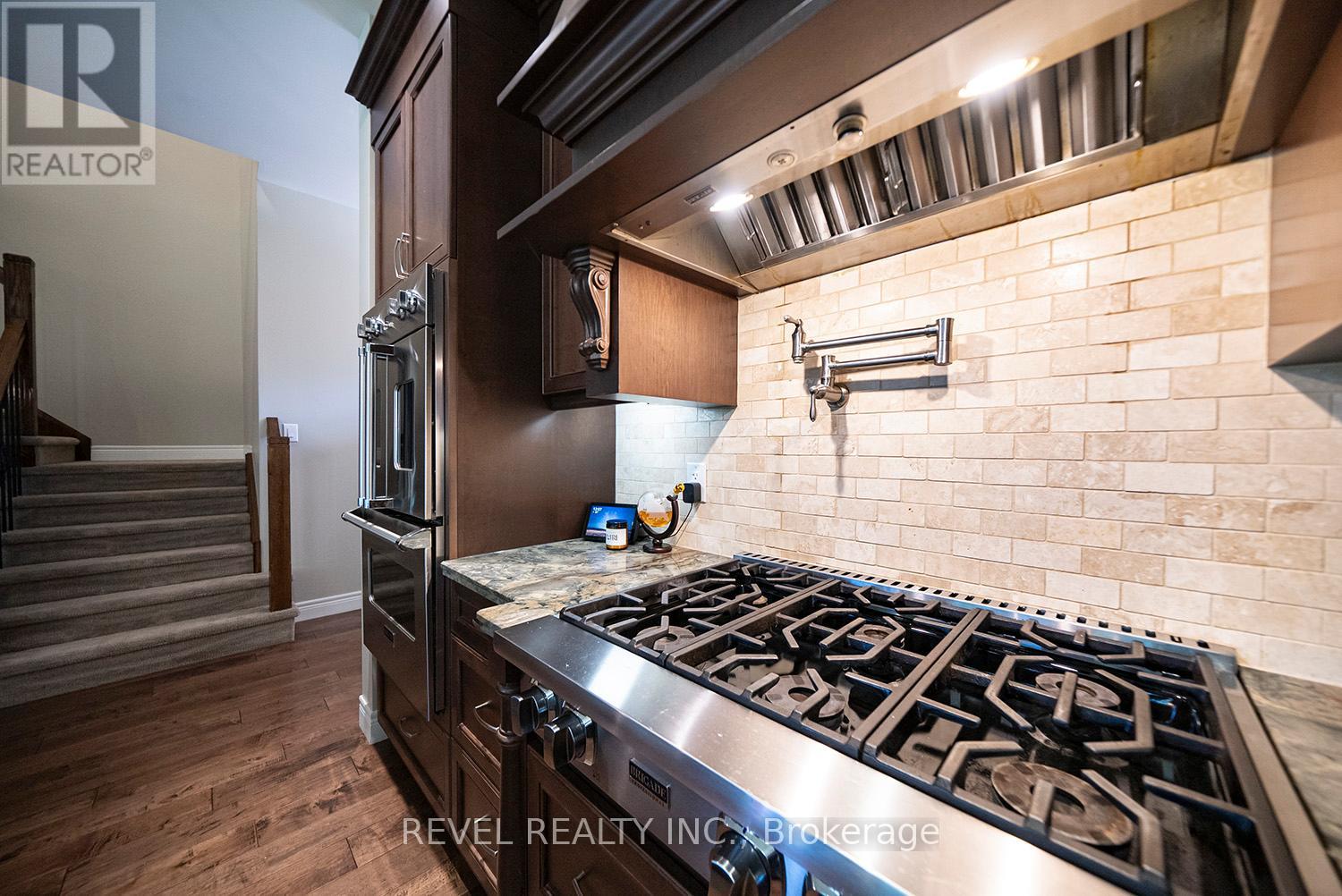 Photo 26 of 2 158 Willow Street, Brant ON