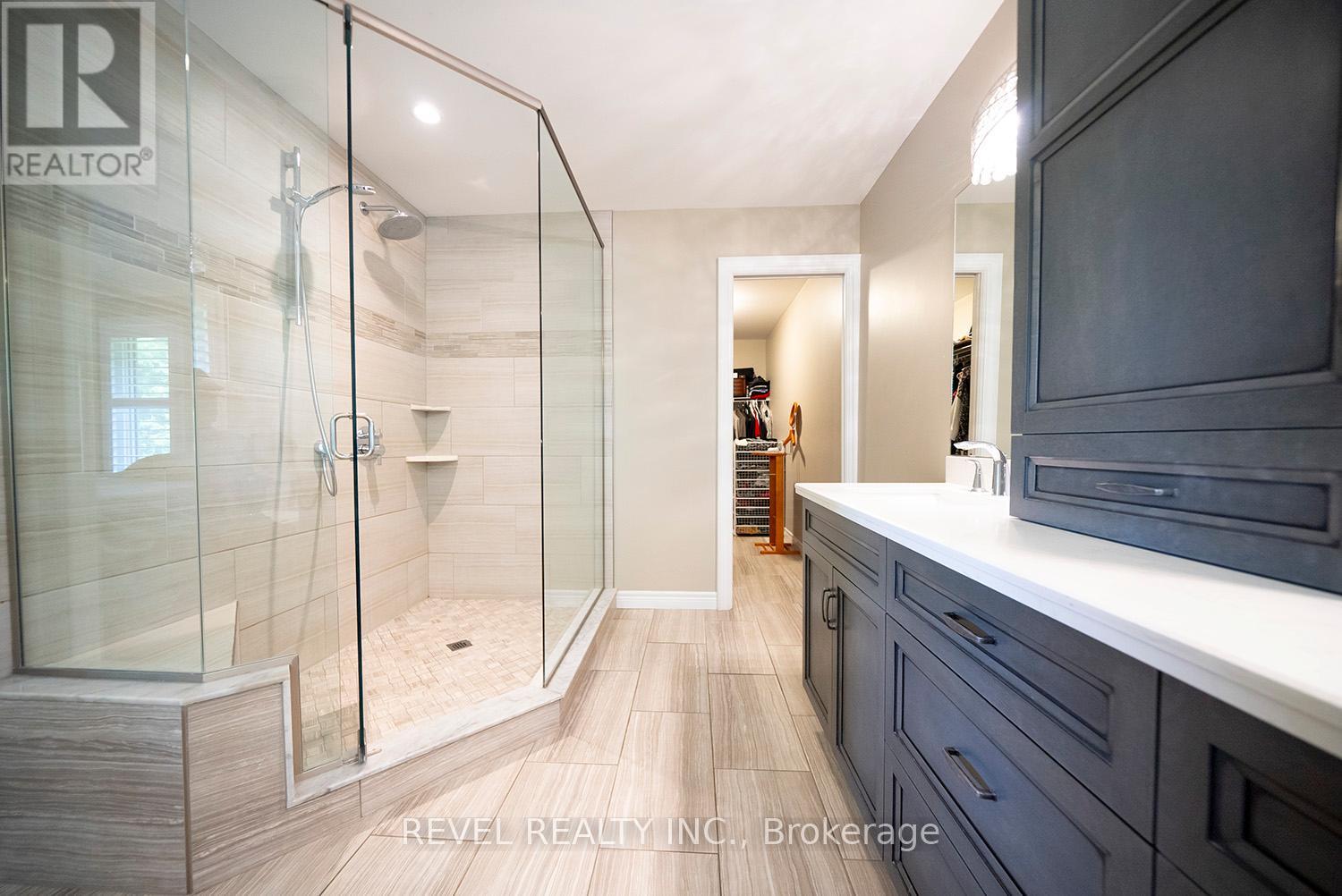 Photo 23 of 2 158 Willow Street, Brant ON