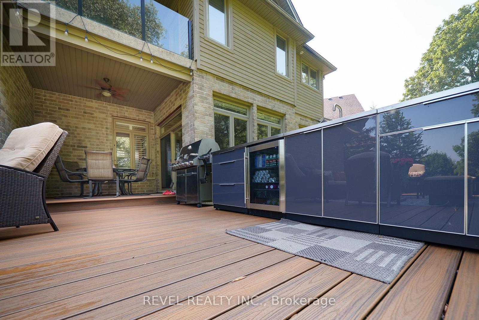 Photo 14 of 2 158 Willow Street, Brant ON