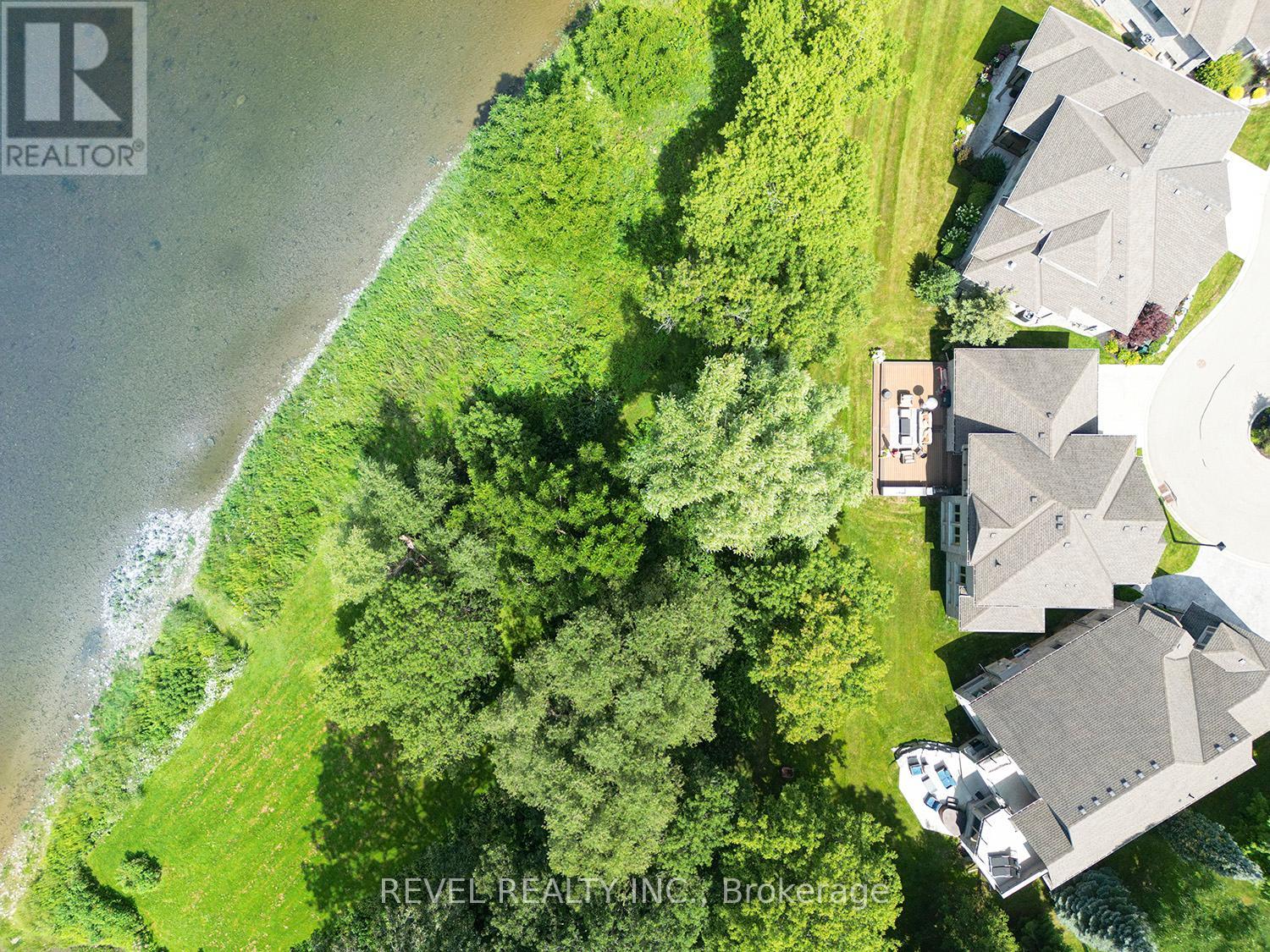 Photo 30 of 2 158 Willow Street, Brant ON
