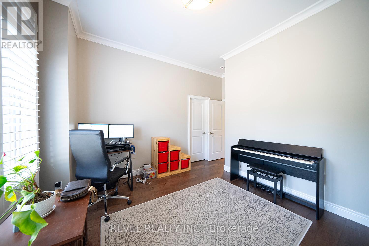 Photo 17 of 2 158 Willow Street, Brant ON