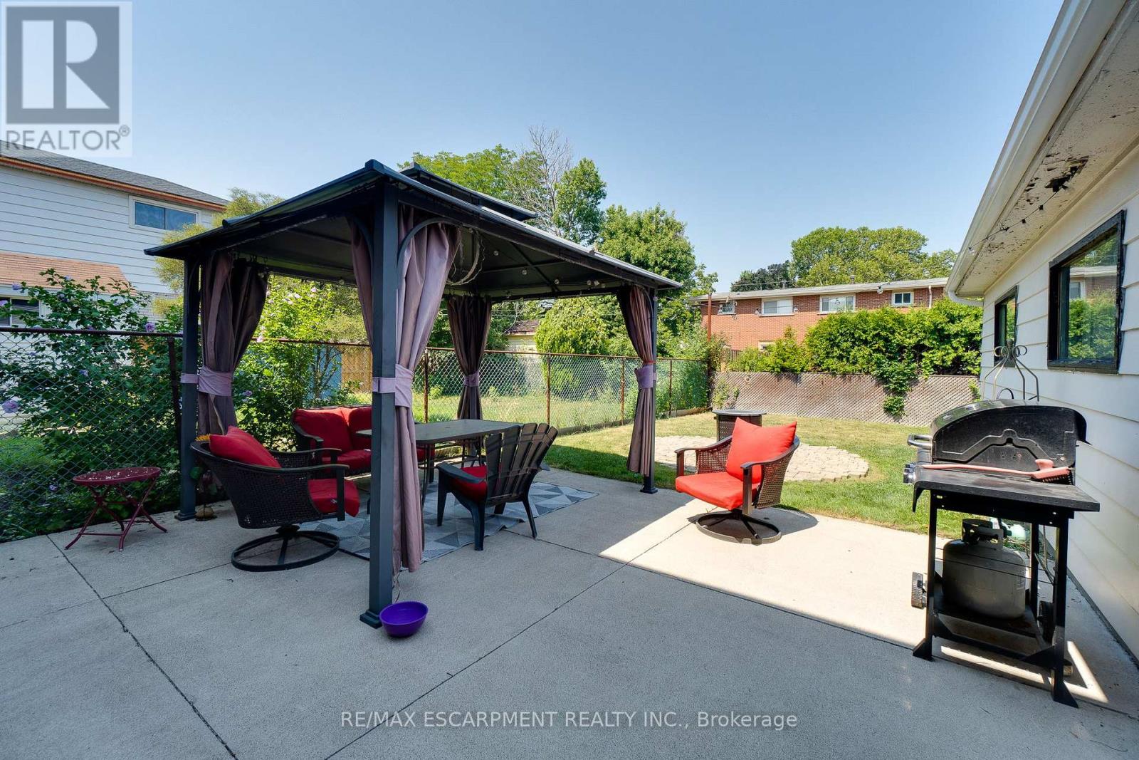 Photo 31 of 17 Ronaldshay Avenue, Hamilton ON