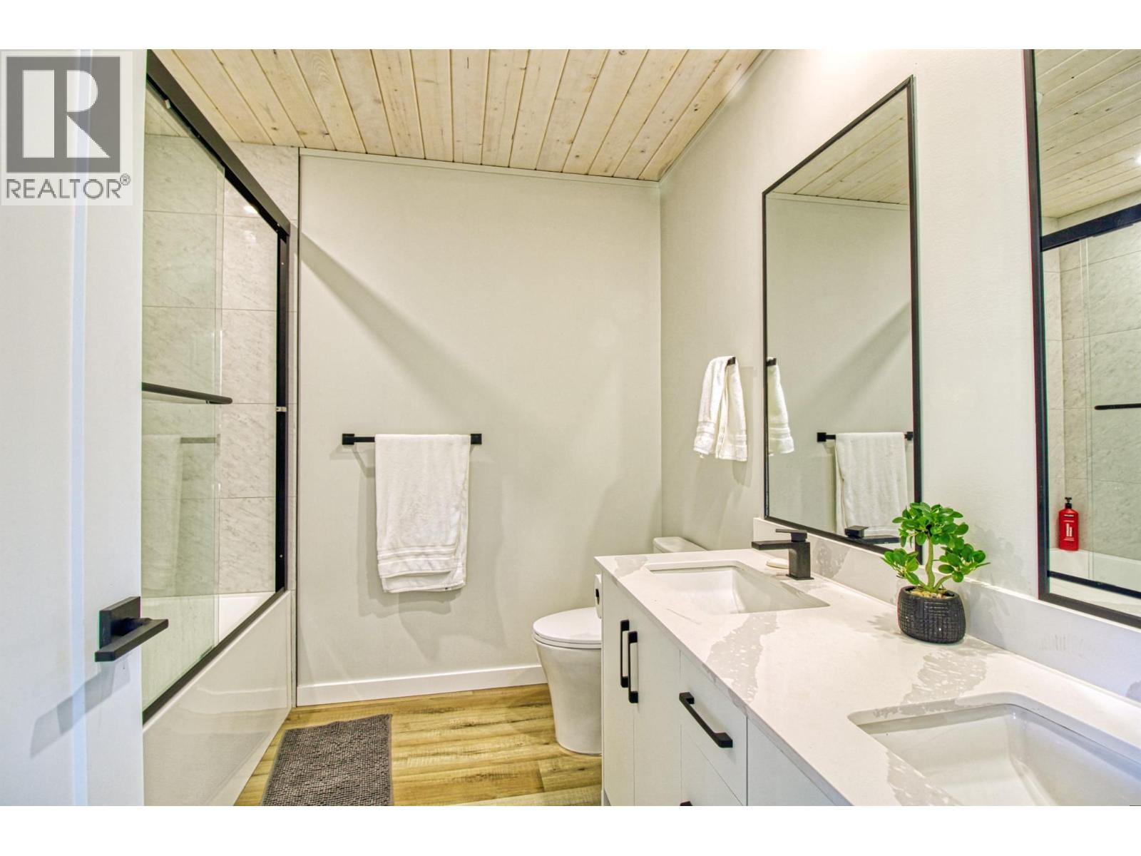243 6725 La Palma Loop, Kelowna