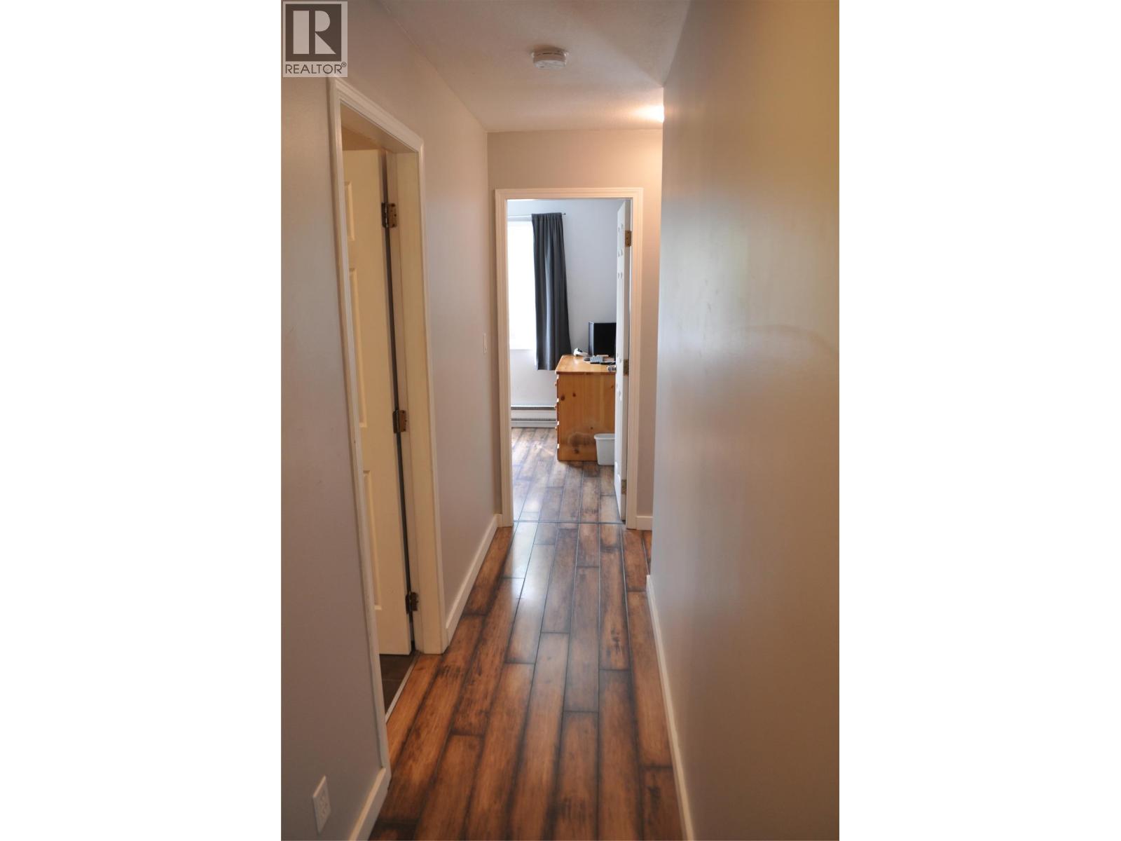 #109 1047 MIDDLETON WAY - 15