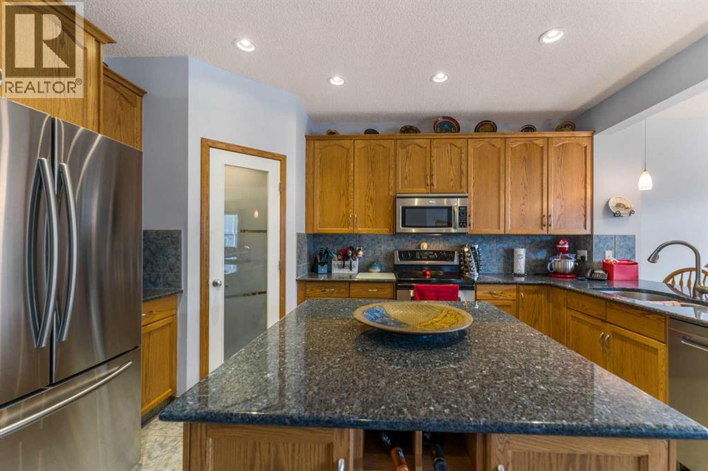Single Family House for Sale in  Copperleaf Way SE Copperfield Calgary 