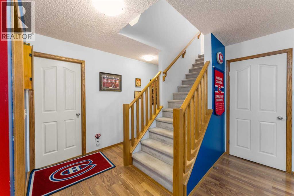 Single Family House for Sale in  Copperleaf Way SE Copperfield Calgary 