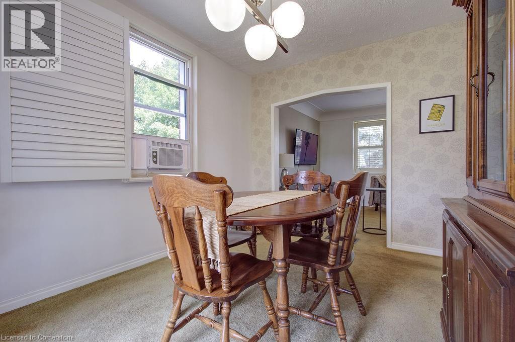 Photo 13 of 402 Crockett Street, Hamilton ON