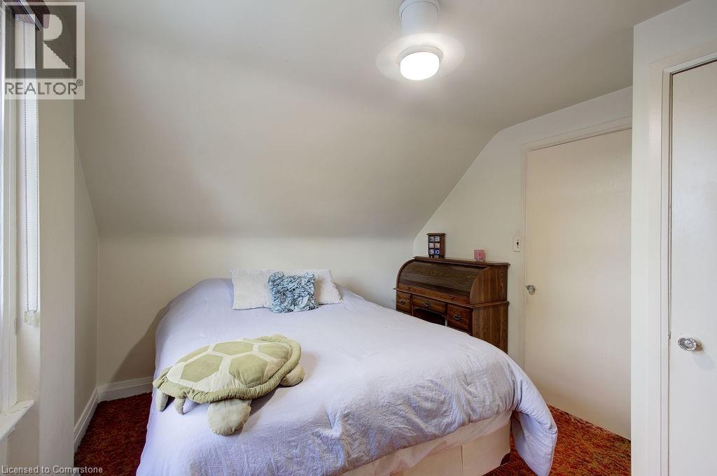 Photo 23 of 402 Crockett Street, Hamilton ON