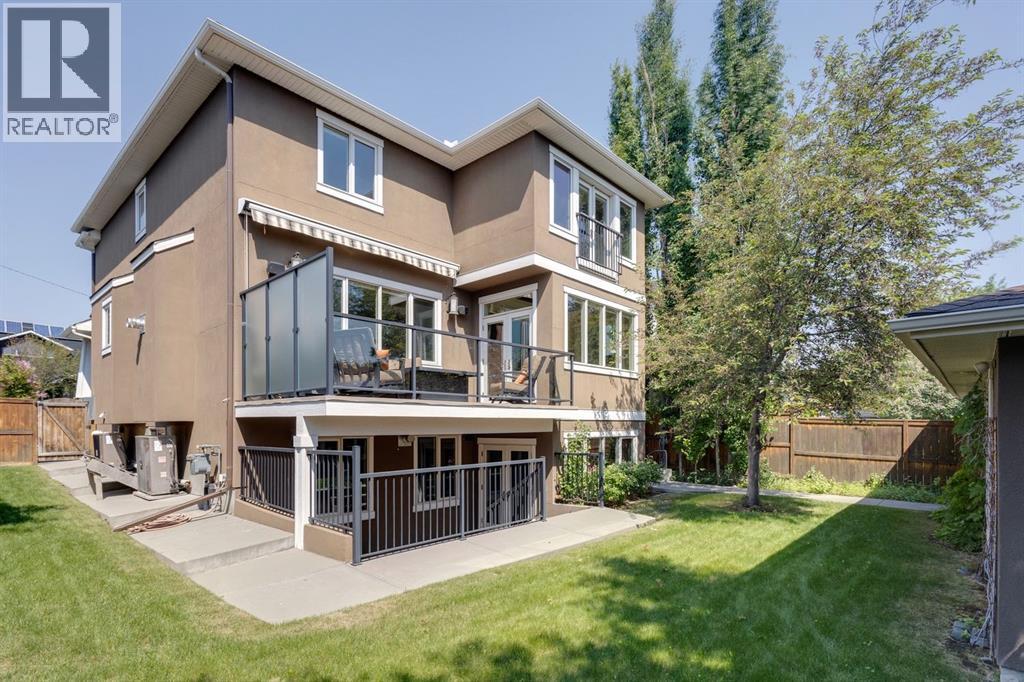 Single Family House for Sale in   Avenue NW St Andrews Heights Calgary 