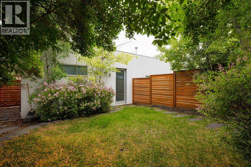 Single Family House for Sale in   Avenue SW Richmond Calgary 