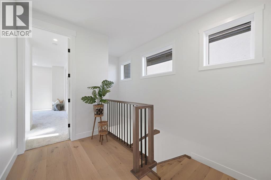 Single Family House for Sale in   Avenue SW Shaganappi Calgary 
