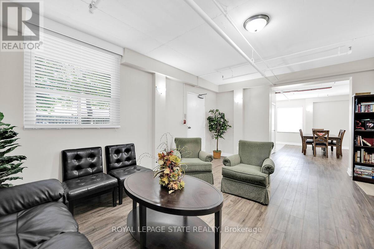 Photo 28 of 708 6390 Huggins Street, Niagara Falls ON