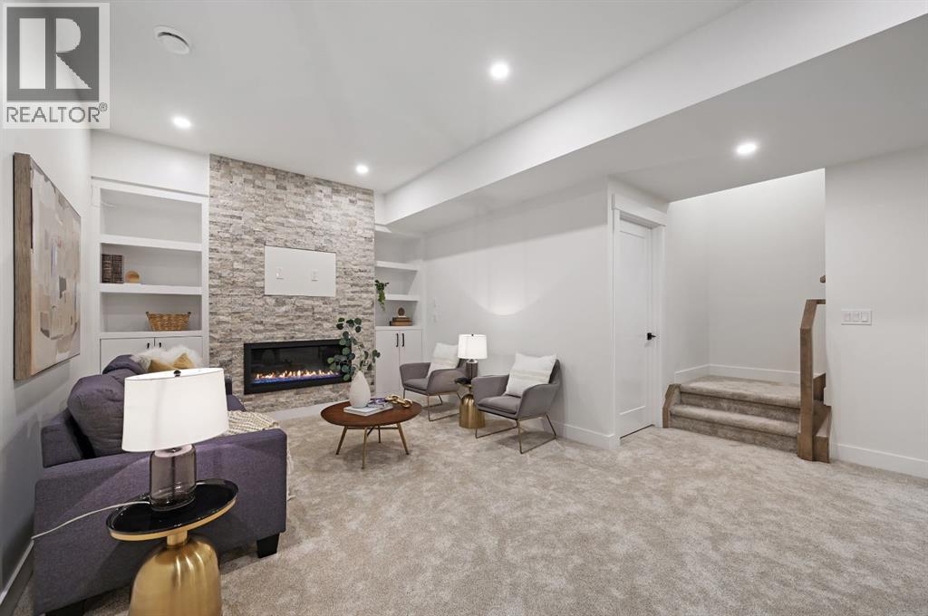 Single Family House for Sale in   Avenue SW Shaganappi Calgary 