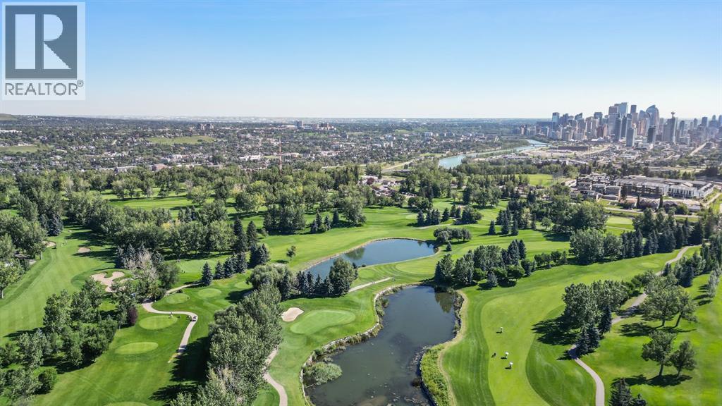 Single Family House for Sale in   Avenue SW Shaganappi Calgary 