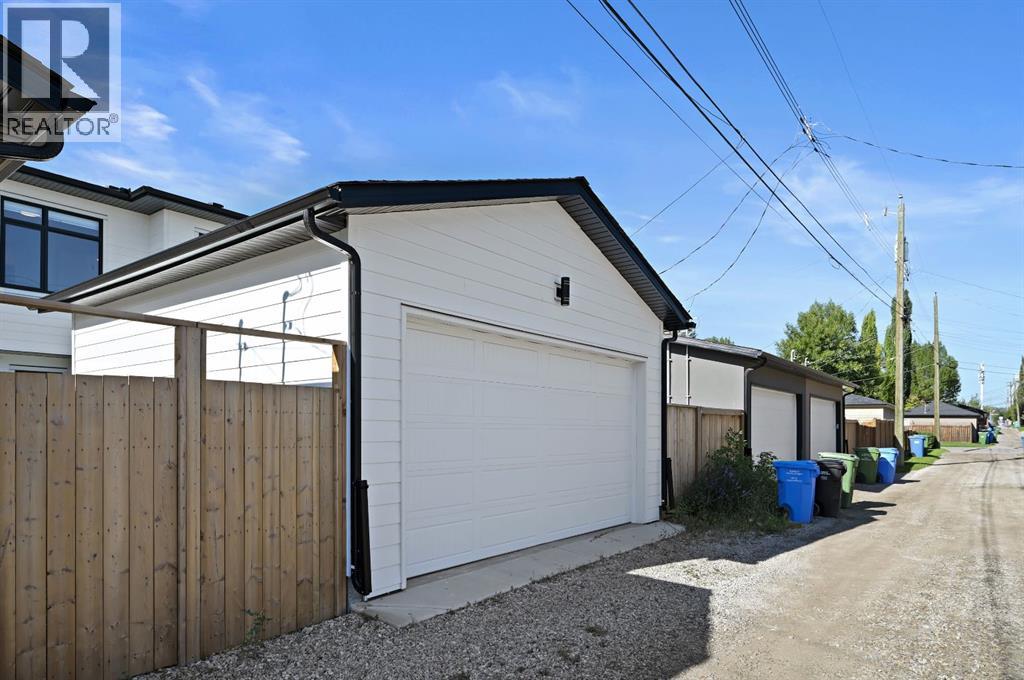 Single Family House for Sale in   Avenue SW Shaganappi Calgary 