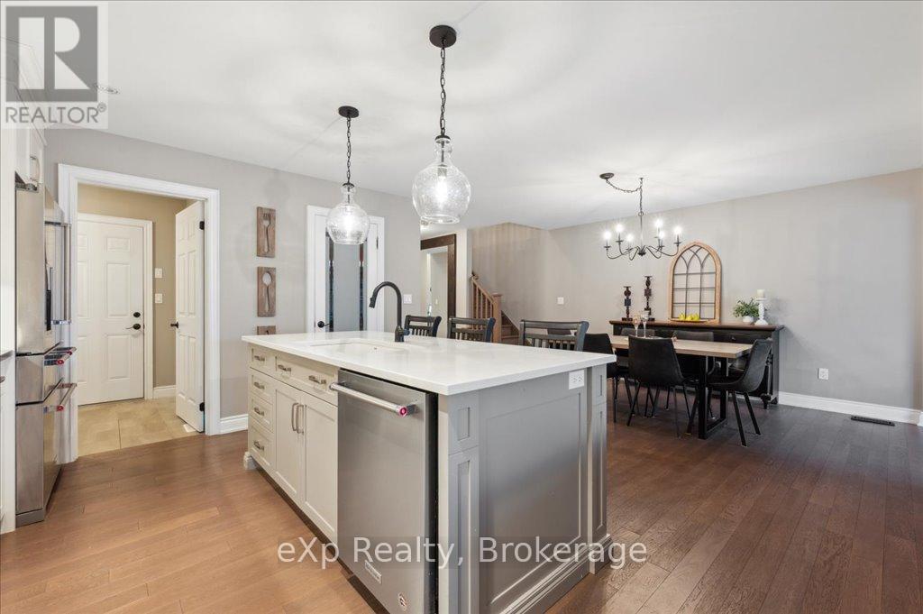 Photo 23 of 50 Hickory Drive, Guelph Eramosa ON