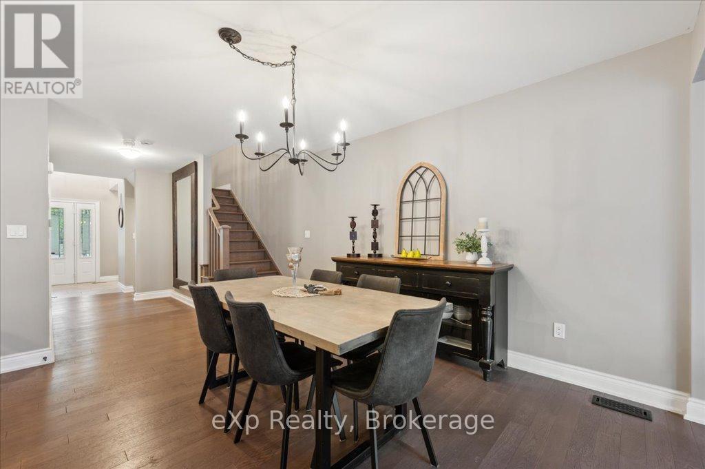 Photo 14 of 50 Hickory Drive, Guelph Eramosa ON