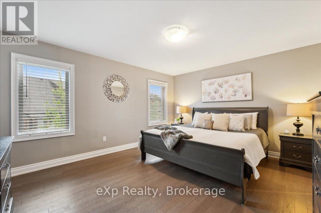 Photo 6 of 50 Hickory Drive, Guelph Eramosa ON