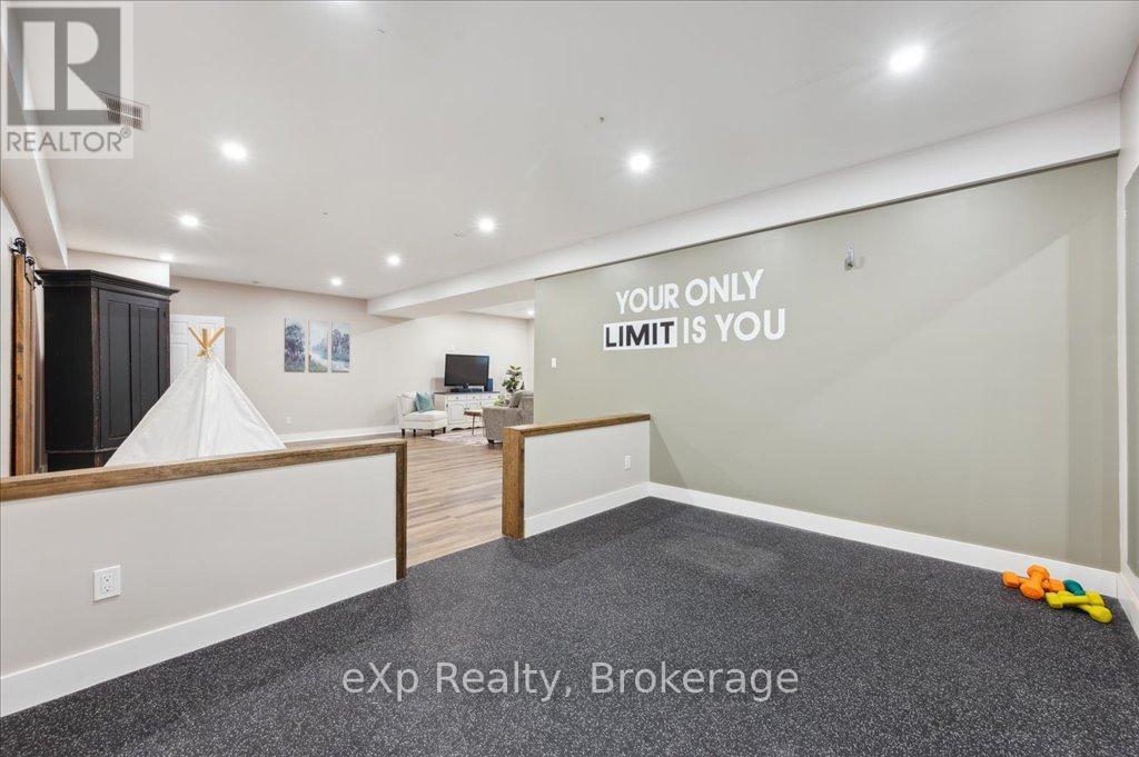 Photo 27 of 50 Hickory Drive, Guelph Eramosa ON