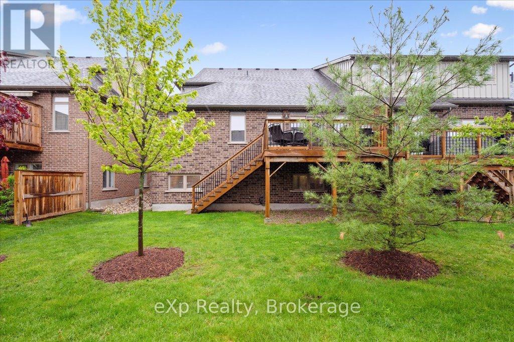 Photo 5 of 50 Hickory Drive, Guelph Eramosa ON