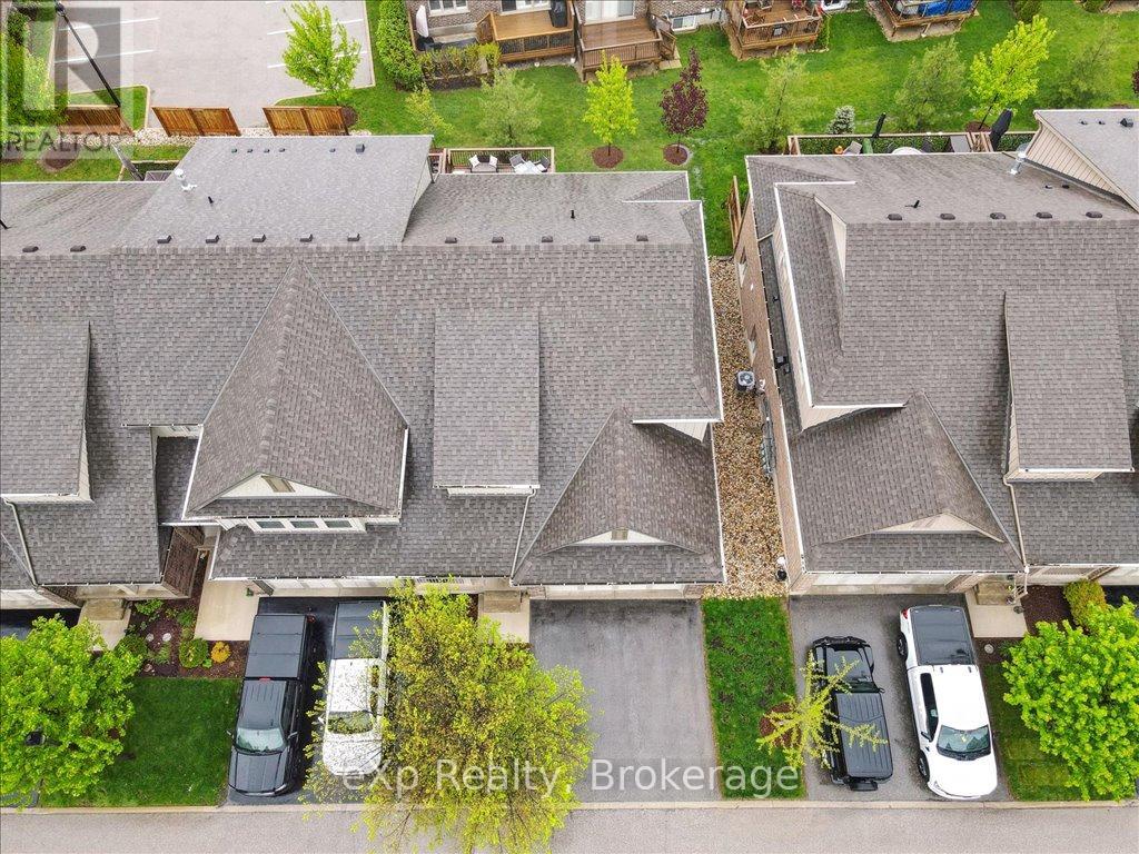 Photo 12 of 50 Hickory Drive, Guelph Eramosa ON
