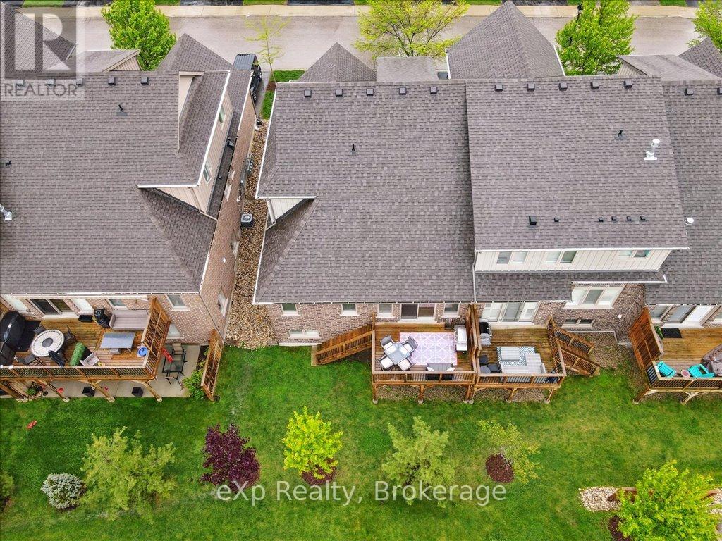 Photo 7 of 50 Hickory Drive, Guelph Eramosa ON