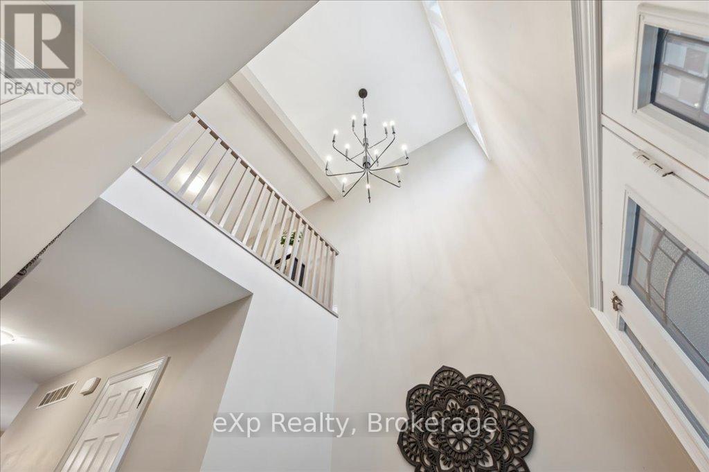 Photo 25 of 50 Hickory Drive, Guelph Eramosa ON