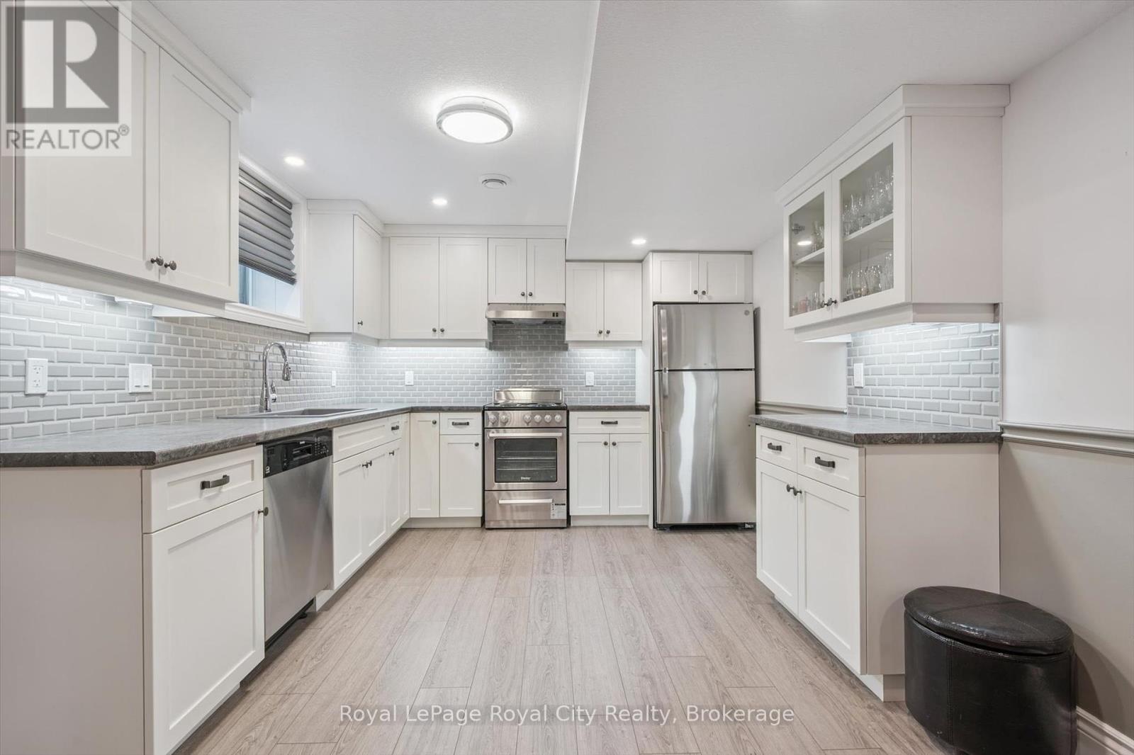 Photo 26 of 100 Harris Crescent, Southgate ON