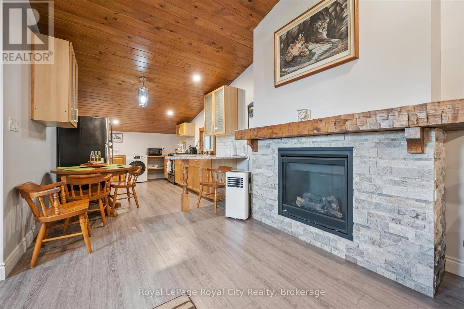 Photo 38 of 100 Harris Crescent, Southgate ON