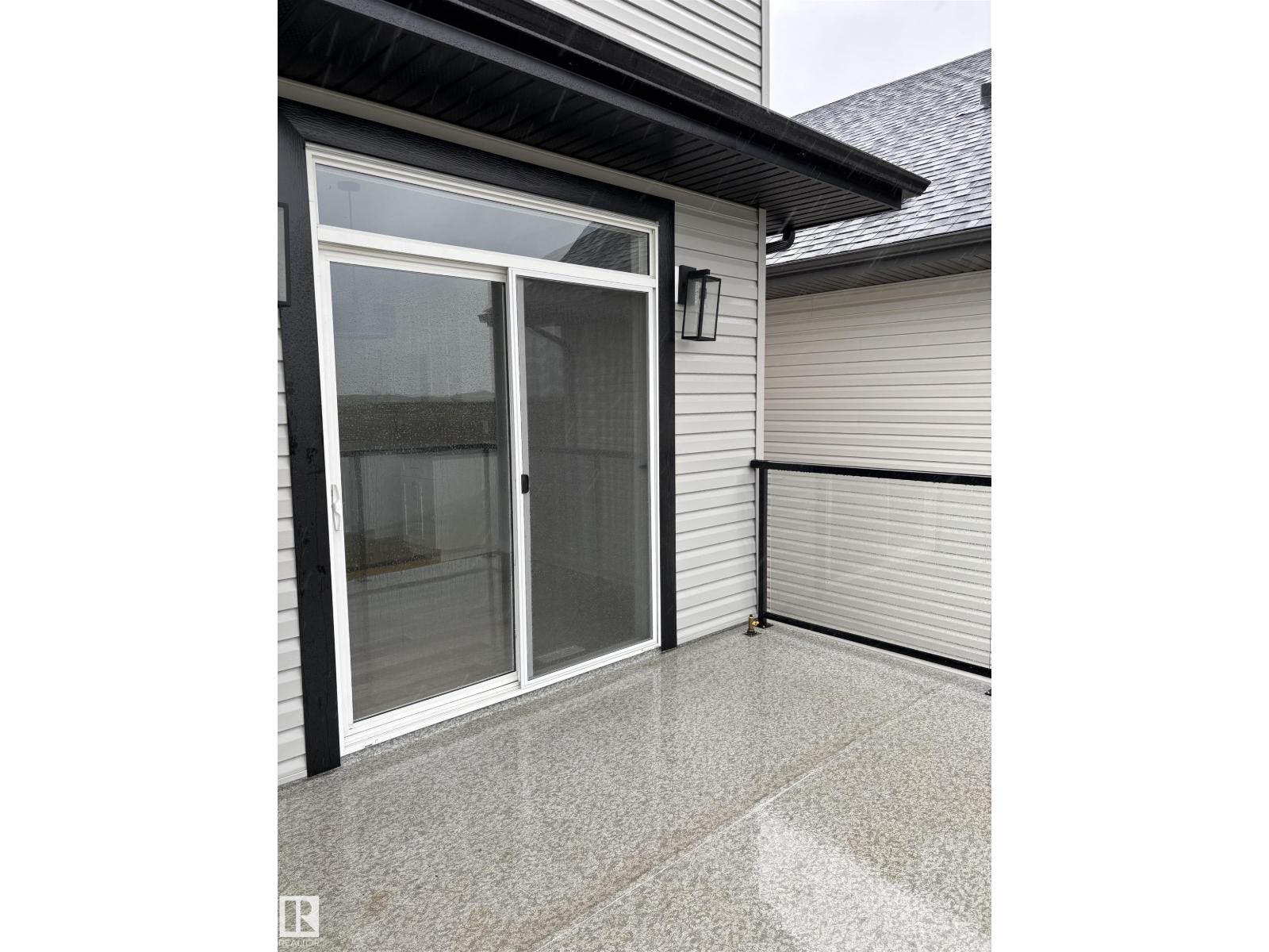 Photo 5 of 10214 92 A Av, Morinville AB