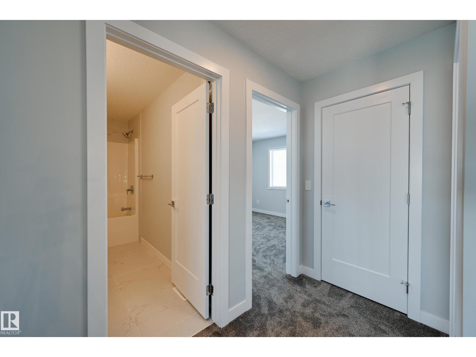 Photo 3 of 10214 92 A Av, Morinville AB