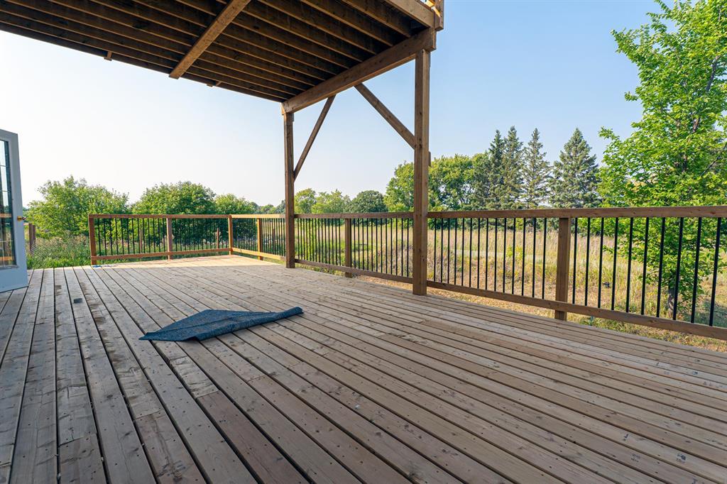 Photo 37 of 949 Strathnaver Avenue, Selkirk MB