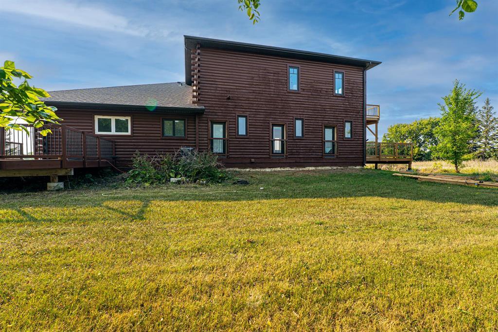 Photo 36 of 949 Strathnaver Avenue, Selkirk MB