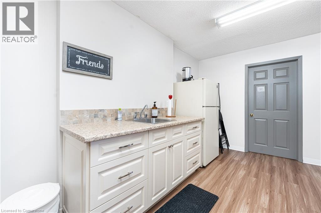 Photo 18 of 4209 Hixon Street Unit 111, Beamsville ON
