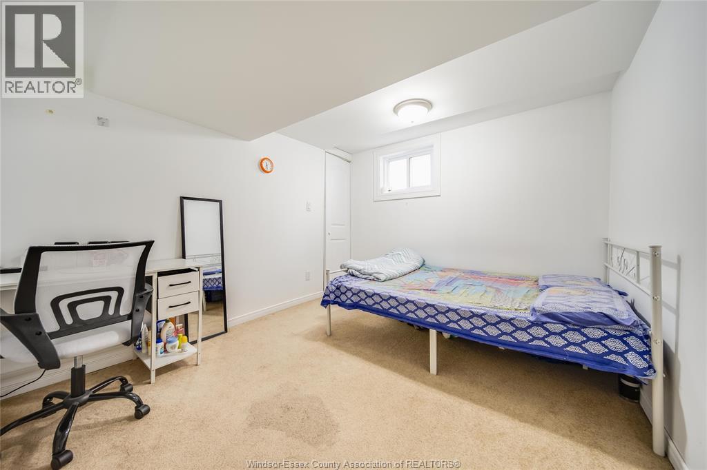 Photo 24 of 686 Mckay Avenue, Windsor ON