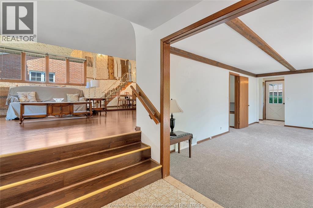 Photo 11 of 3770 Huntington, Windsor ON