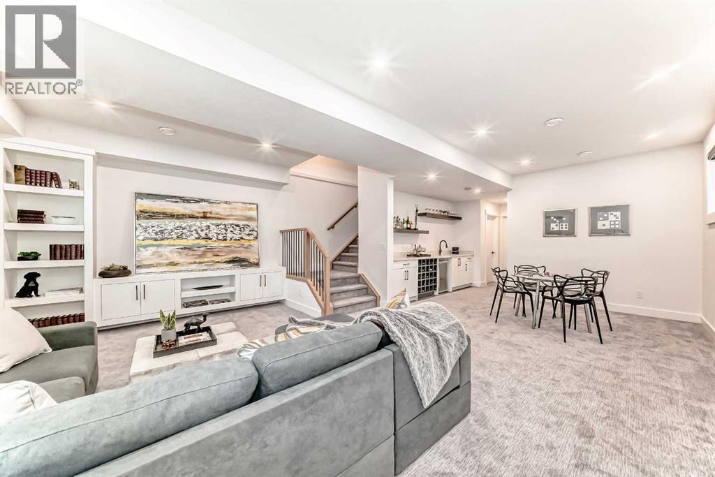 Single Family House for Sale in   Avenue SW Windsor Park Calgary 