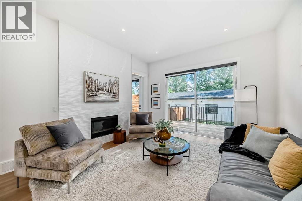 Single Family House for Sale in   Avenue SW Windsor Park Calgary 