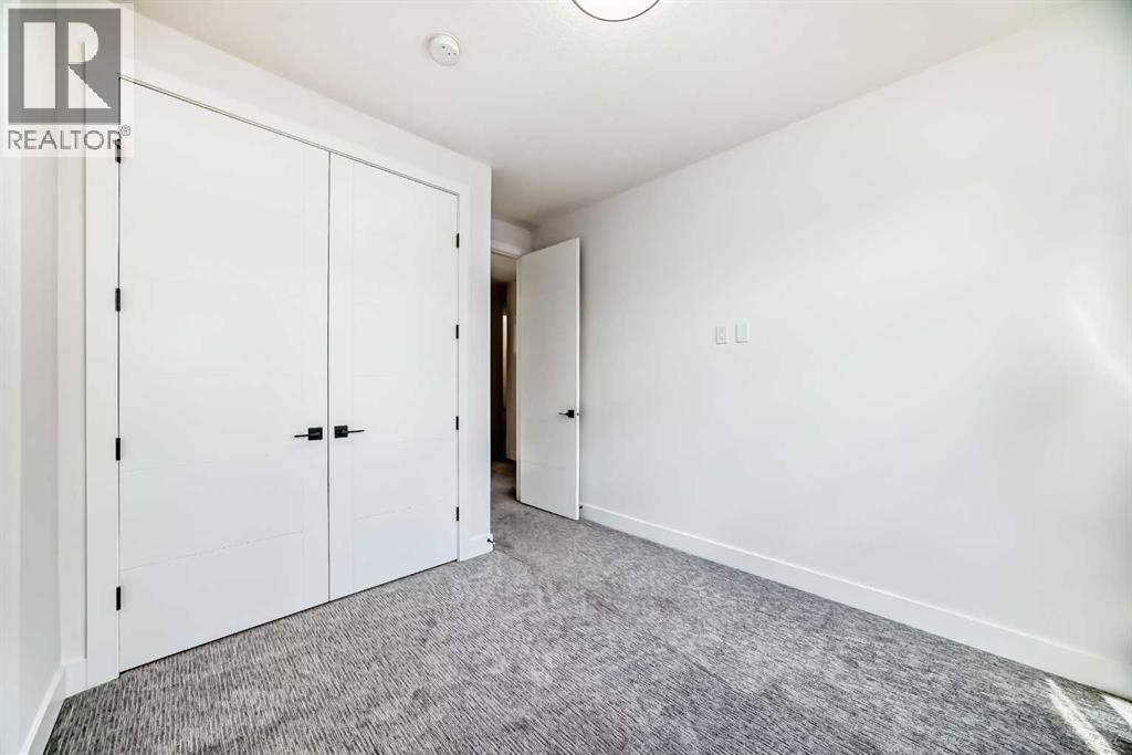 Single Family House for Sale in   Avenue SW Windsor Park Calgary 
