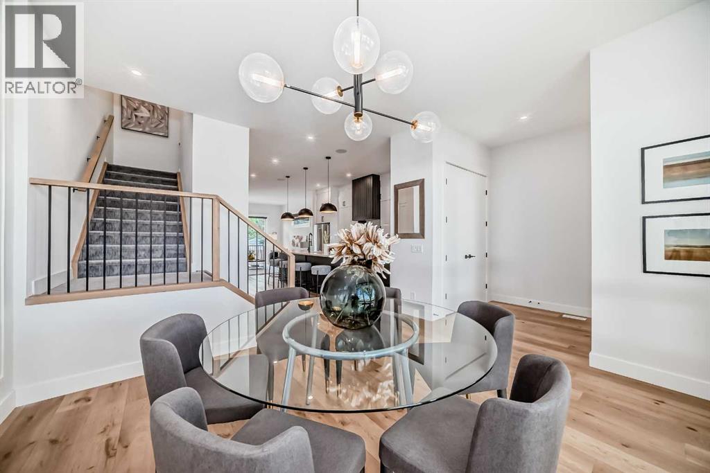 Single Family House for Sale in   Avenue SW Windsor Park Calgary 