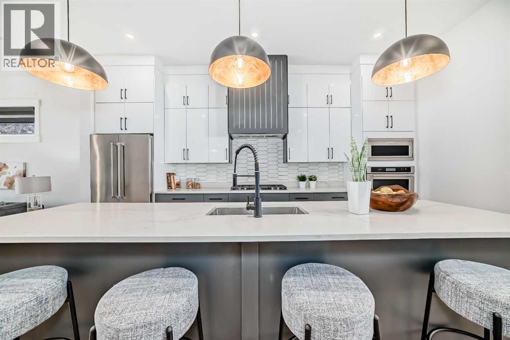 Single Family House for Sale in   Avenue SW Windsor Park Calgary 